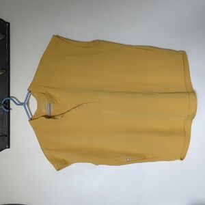 Figs Rafaela Oversized Scrub Top - M / Light Gold